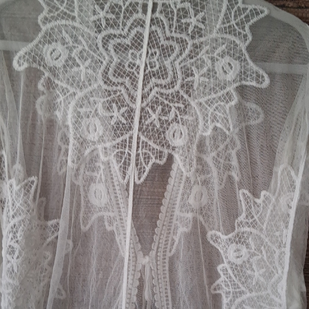 Boho Lace Kimono – Ombre Blue Fade & Romantic Lace - Picture 6 of 10